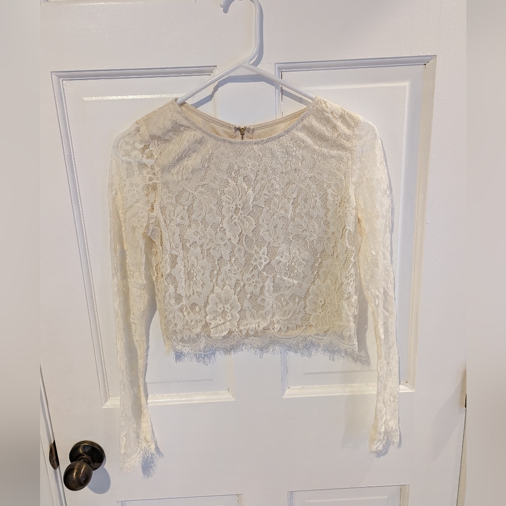 NWOT Cream Long Sleeve Lace Crop Top